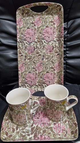 William Morris Geißblatt Tassen und Serviertabletts Brandneu CG S09