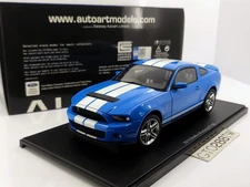 AUTOart 1:18 scale Ford Shelby Mustang GT500 2010 (Blue/White Stripes) 72916