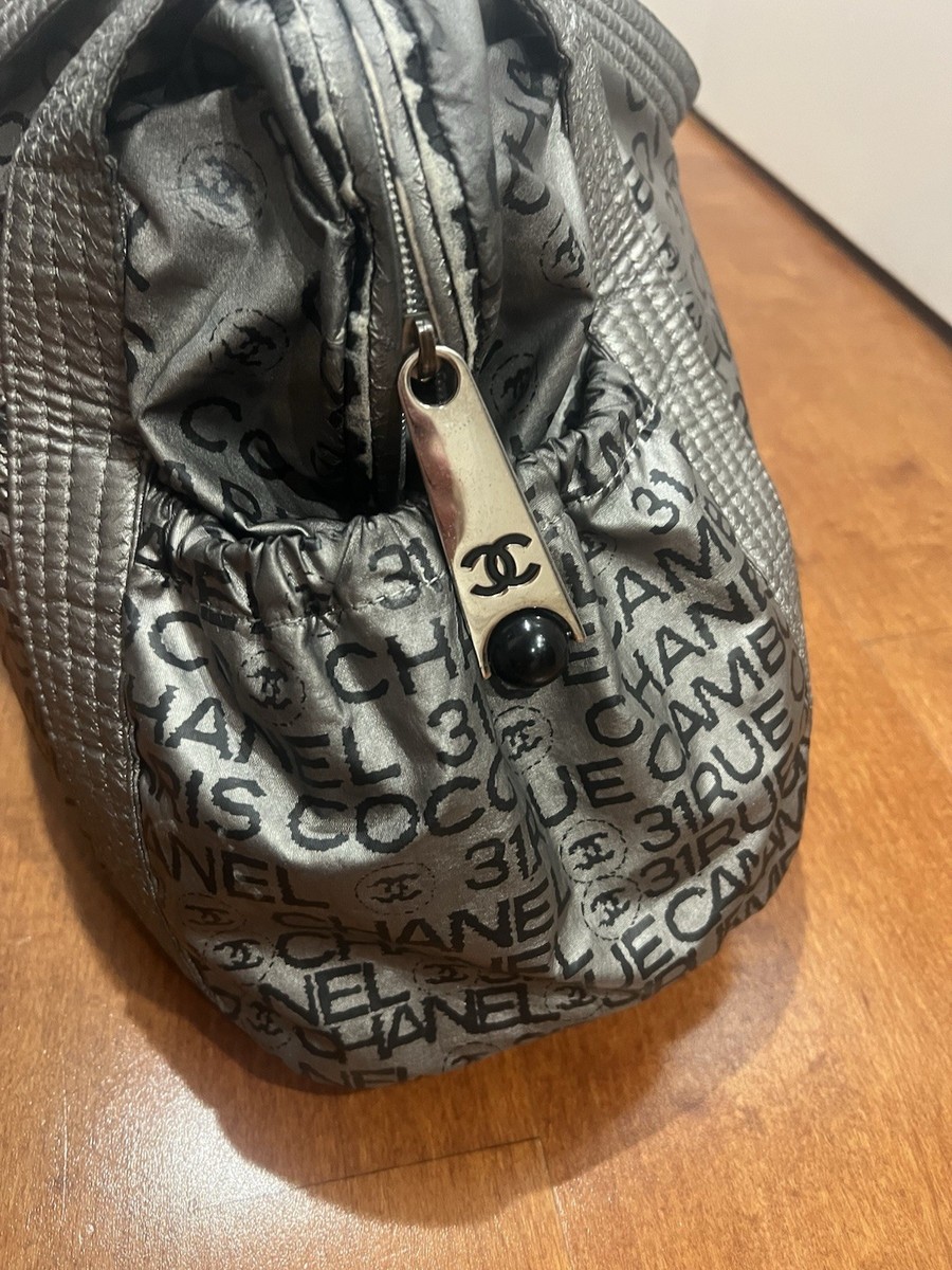 Auth CHANEL 31 RUE CAMBON Graphic Silver Nylon Tote Bag Purse