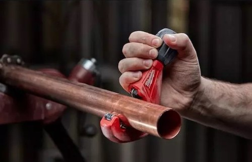 Milwaukee Tool 48-22-4252 1-1/2" Constant Swing Copper Tubing Cutter - Picture 8 of 8