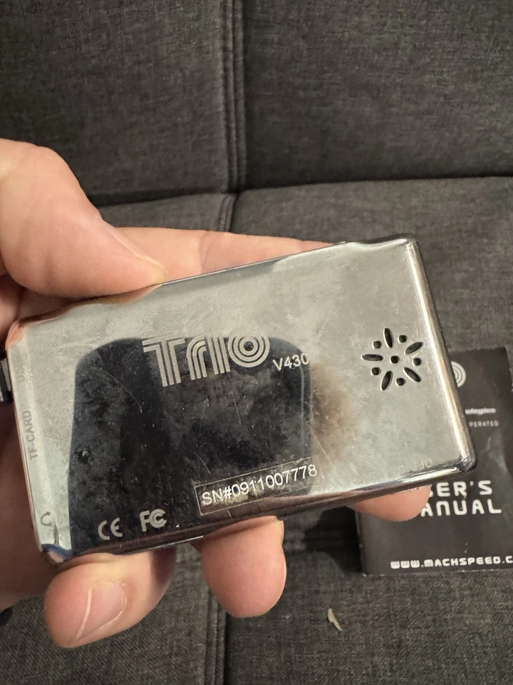 "Reproductor multimedia portátil Mach Speed Trio V430 de 4 GB 3,0"" pantalla LCD a color funciona" Foto 3 de 4