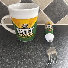 Pot Noodle Mug & Spinning Fork Chicken & Mushroom Flavour, Fork Needs A Battery
