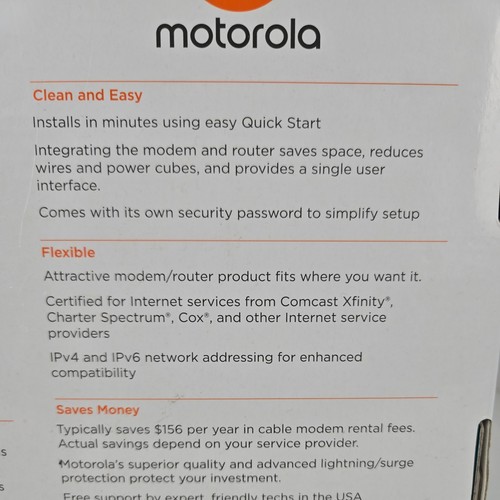Motorola MG7550 16x4 szybki modem kablowy - czarny - Zdjęcie 3 z 5