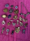 New ListingBeautiful large vintage costume jewelry estate lot – over 25 pieces!
