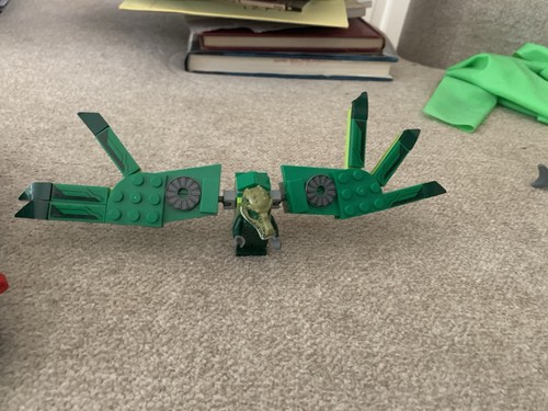 LEGO 4 builds chopper, water, helicopter, Minecraft like figure and flying croc - Picture 17 of 22