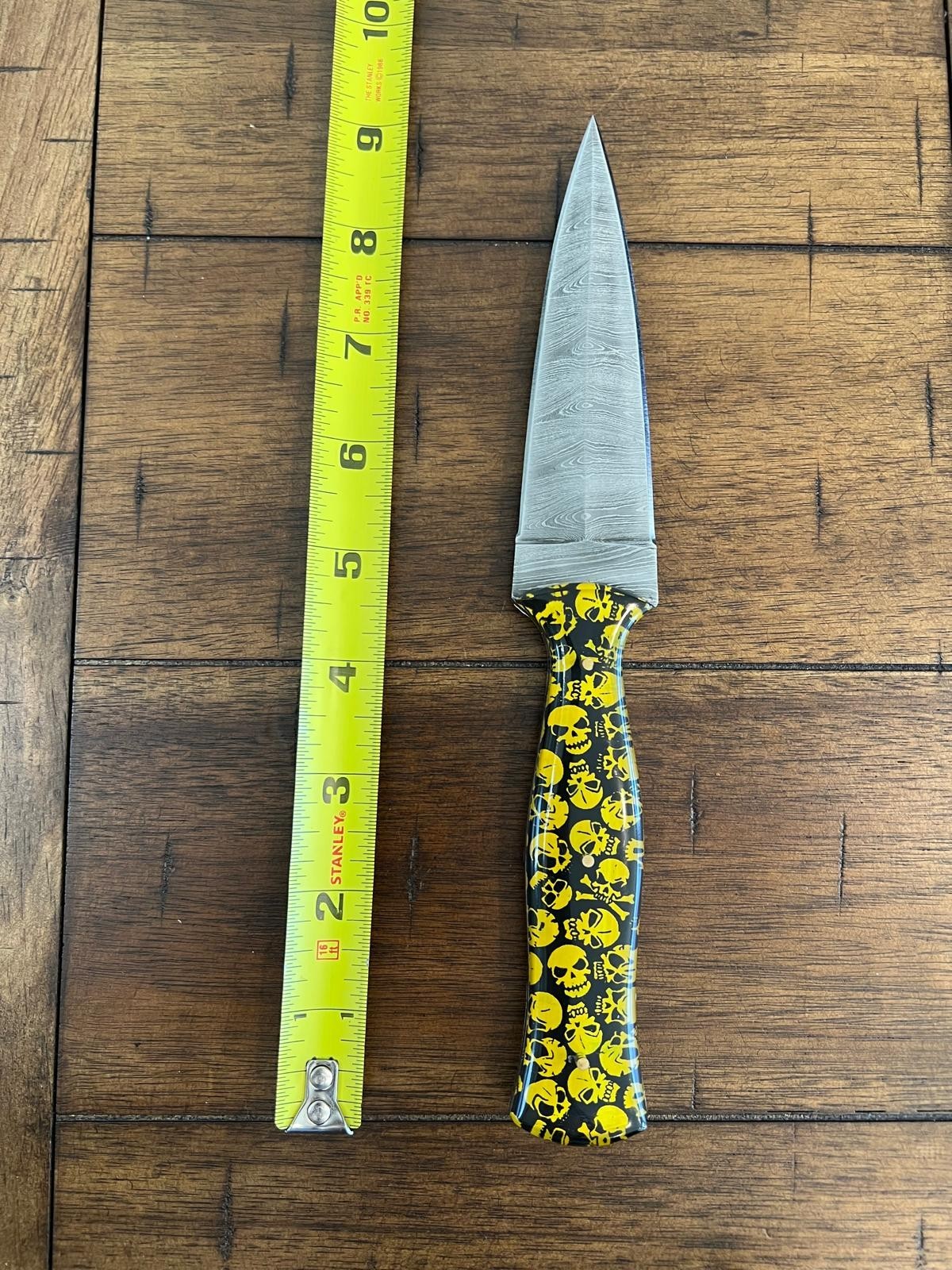 CUSTOM HANDMADE DAMASCUS SKULL HANDLE BOOT DAGGER WITH PREMIMUM LEATHER SHEATH