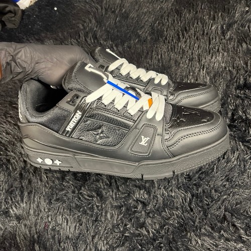 Louis Vuitton Men’s Low Top Lace Up Black Leather Logo Athletic Sneakers New