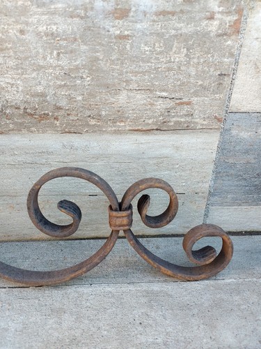 1 LARGE OLD VINTAGE WROUGHT IRON GATE FENCE TOPPER WALL / GARDEN ART SALVAGE - Picture 12 of 24