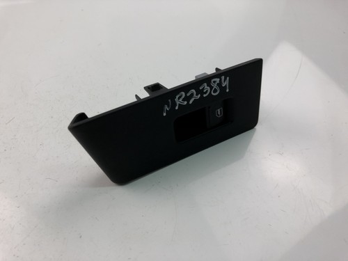 VW PASSAT B7 362 Fensterheber Schalter     3AA868750 15206916