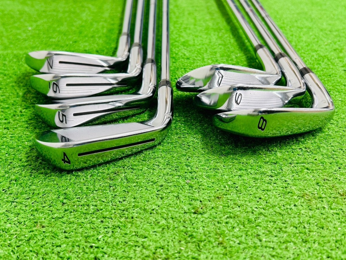 Taylormade Rocket Bladez Tour Iron set 4-9+PW RH Dynamic