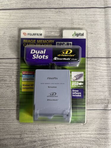 Fujifilm FinePix Image Memory Card Reader DPC-R1 New Sealed