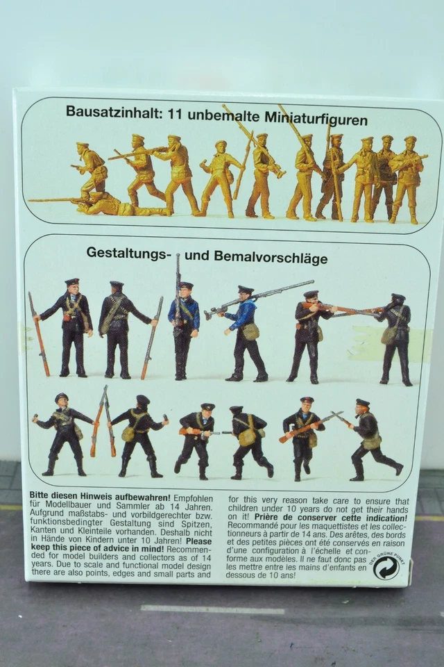 Preiser 16569 Soviet Russian Marine Infantry WWII Set 1:87 HO Scale - Image 2 of 2