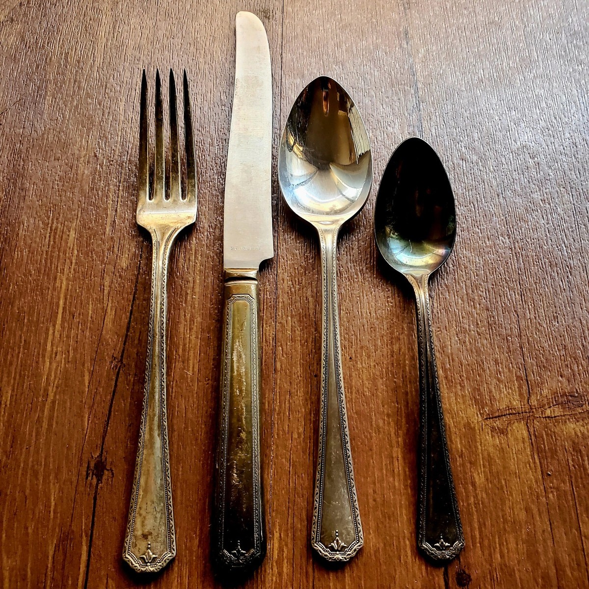 4 Complete Settings Simeon L. & George H. Rogers Company