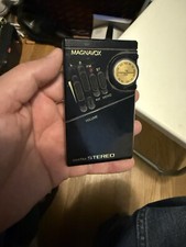 Magnavox Vintage AM/FM Stereo Pocket Radio Thin Model D1650/17  No Sound 