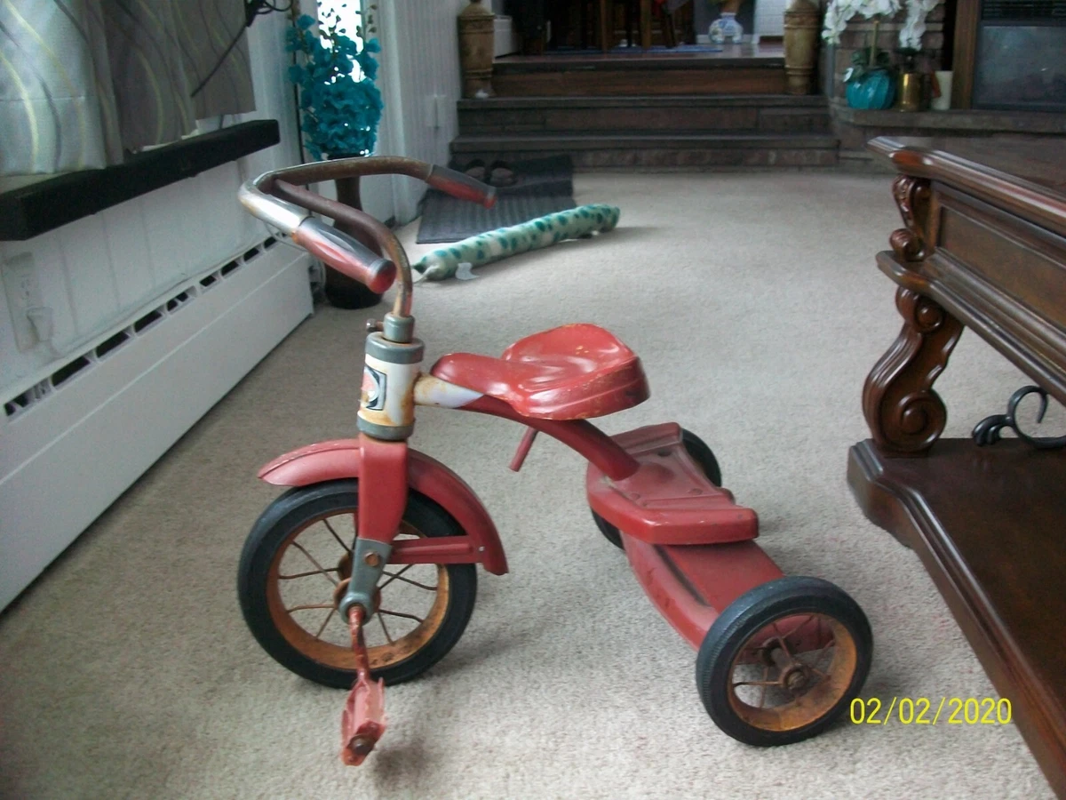 Vintage columbia store tricycle