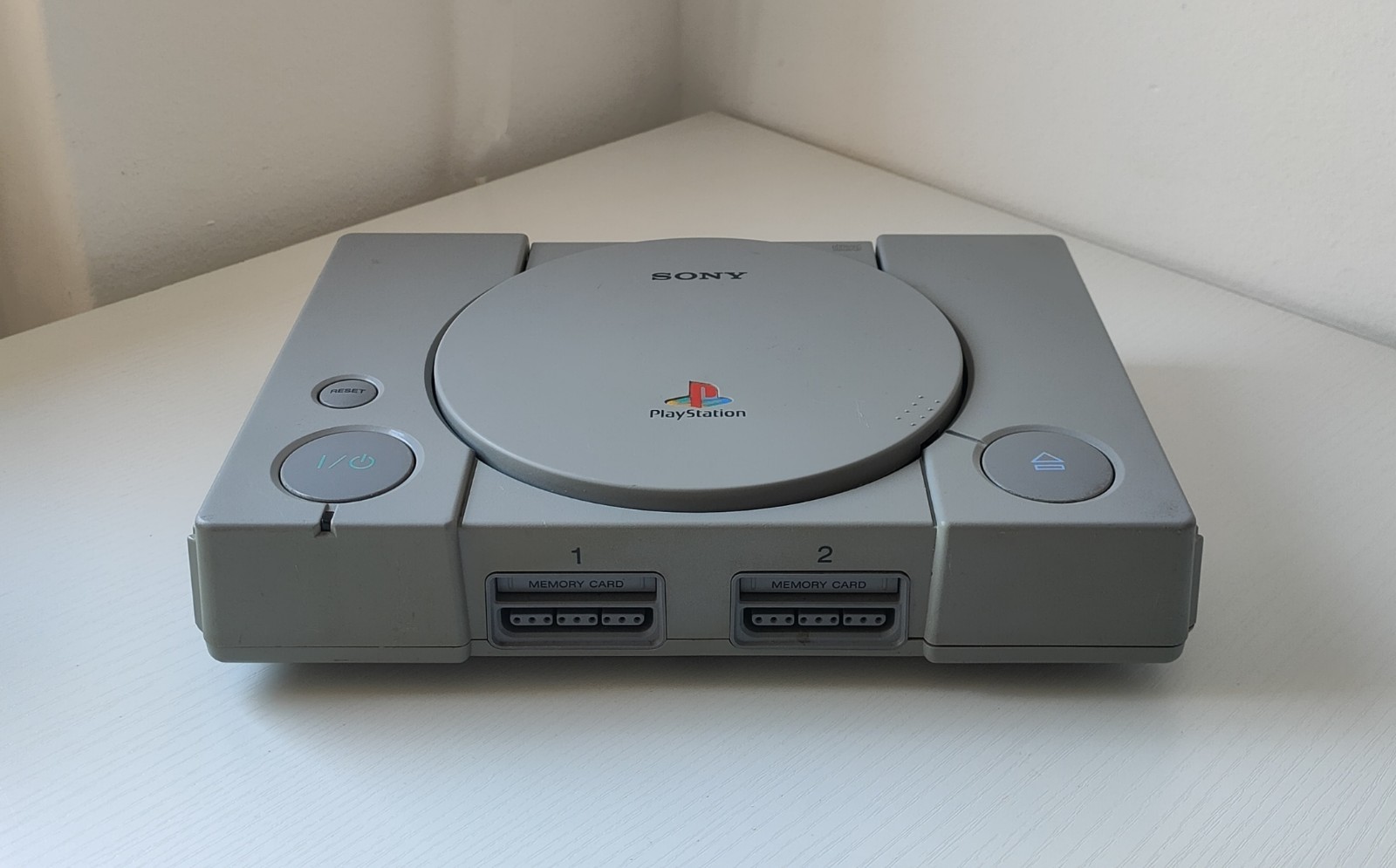 Sony PlayStation 1 + 2 controller