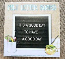 New Felt Letter Board 10"x10" Write Your Own Message 146 Letter & Symbols