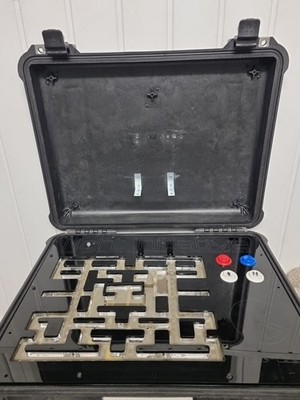 Pac-Man Light Initiative, montiert in Peli 1550 Koffer. Ungetestet 