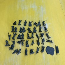 AIRFIX /German WWII /HO  00 Scale 1/72  42 Pc Figurines