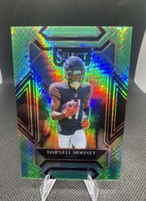2021 Panini Select - Club Level Darnell Mooney #208 Dragon Scale Prizm /89