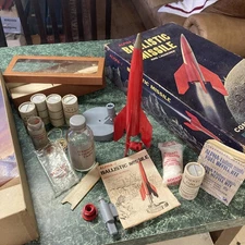 Vintage Alpha-1 Ballistic Missile & Launcher Flying Rocket Scientif Products