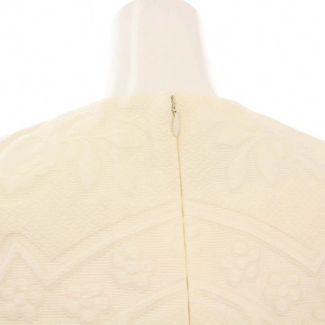 Abito smanicato VALENTINO fiori jacquard lunghezza ginocchio floreale 38 bianco usat