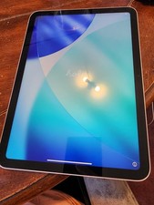 BUNDLE EXCELLENT CONDITION Apple 11" iPad A16 Chip 512GB, Wi-Fi 5G CASE