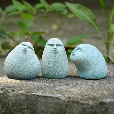Cute Stone Primitive Man Figurine: Funny Stoneman Statue for Outdoor Decor, Carv