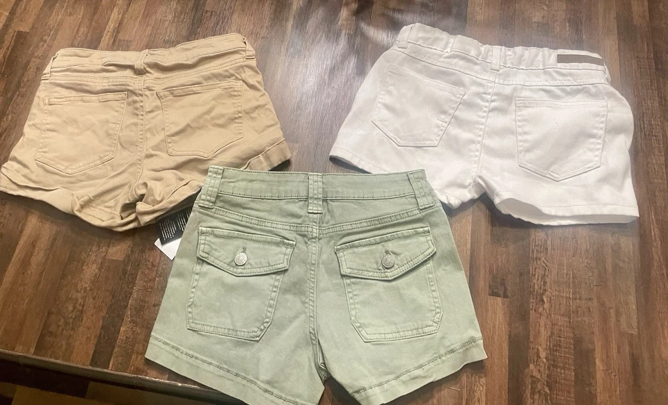 Short bundle!!!  size 0 and 14.  Lot Of 3. Celebrity Pink, Delia’s. - Image 2 of 4