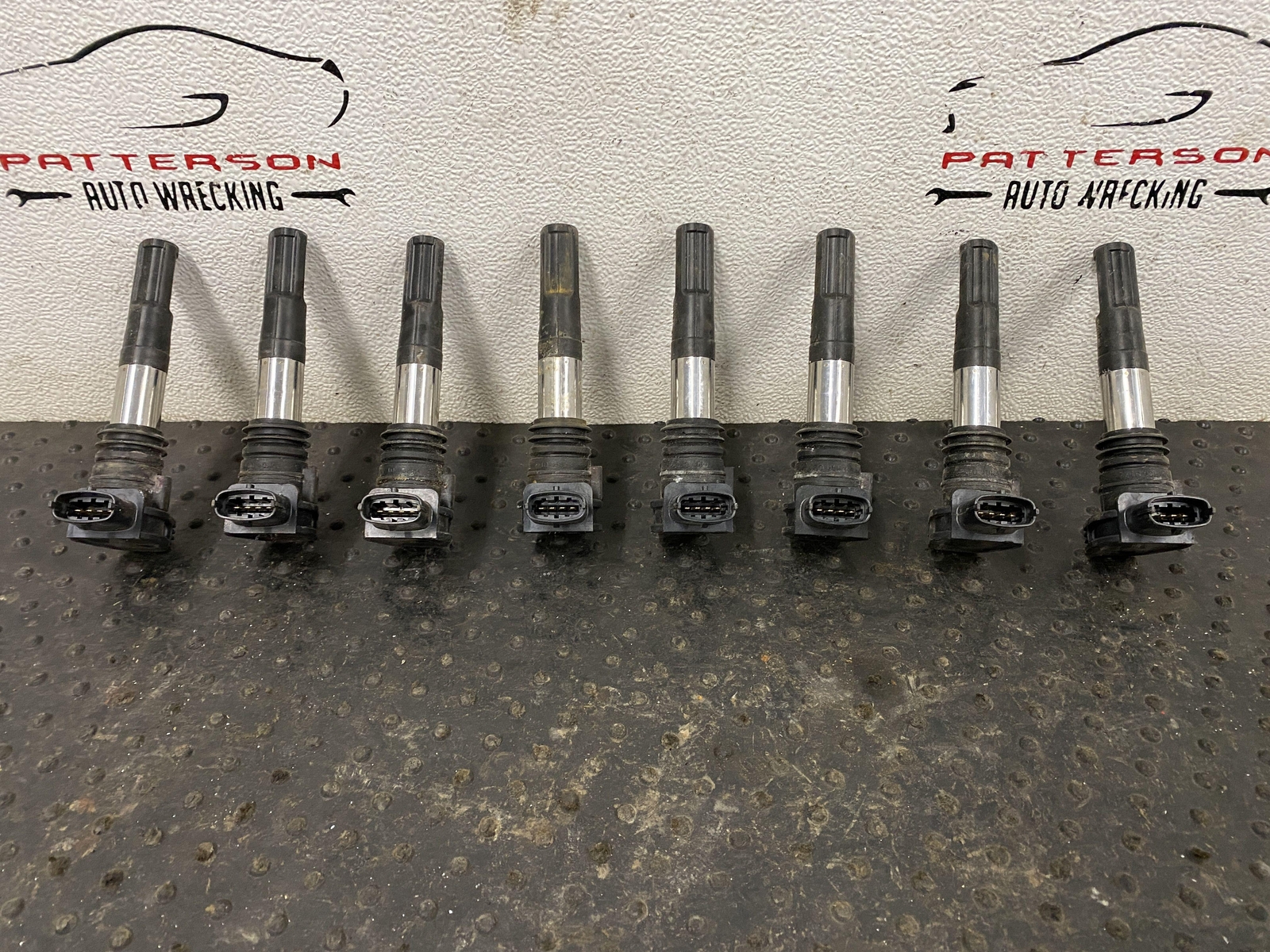 2011 MASERATI GRANTURISMO SET OF 8 COIL OVER PLUGS