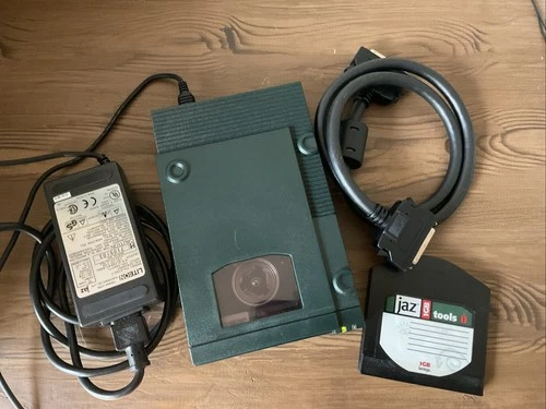 Iomega Jaz 1 GB SCSI External Hard Drive V1000S +Adapter, Power Cord & Disk