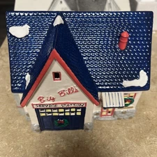 Department 56 Christmas Snow Village "Service Station" Missing Gas Pumps