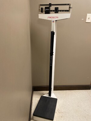 Detecto Physician Doctor Scale - 350 pound capacity - Model 439