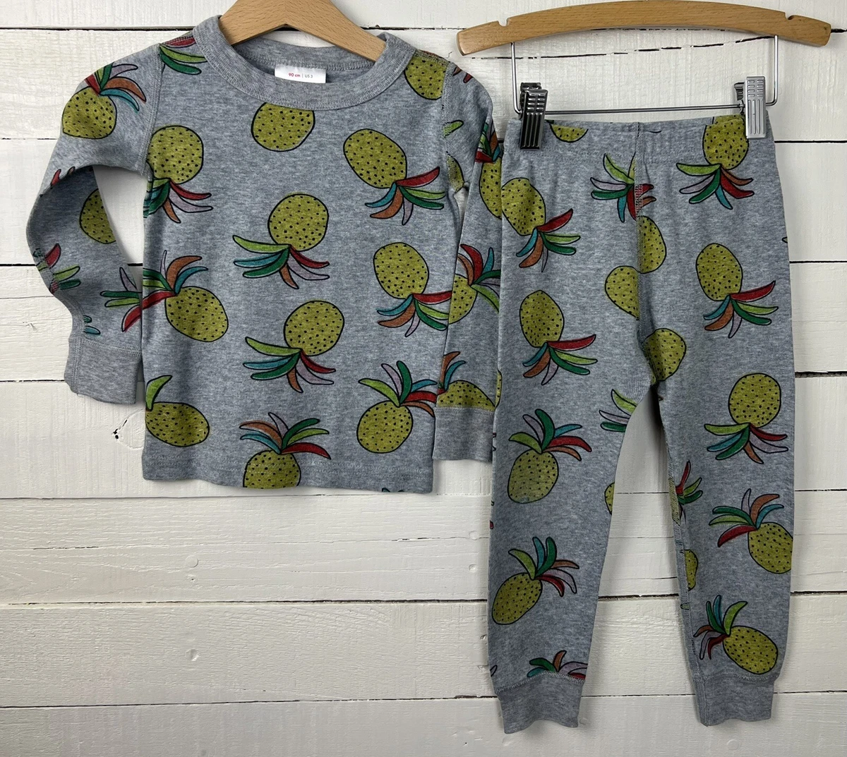 HANNA ANDERSSON Sz 90 3y Pajama Pants Top Set Gray Pineapple