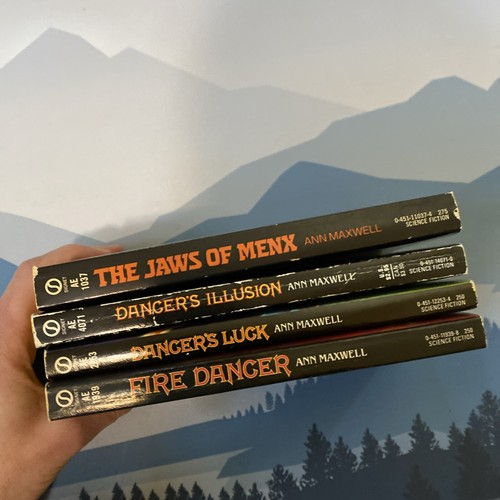 ANN MAXWELL PB Lot (of 3) Dancer Trilogy & Jaws Of Menx~ Signet 1st Prints - Picture 10 of 18