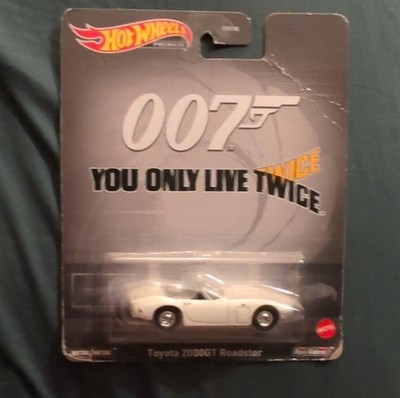 Hot Wheels Premium James Bond Toyota 2000GT Roadster Diecast Real Riders White