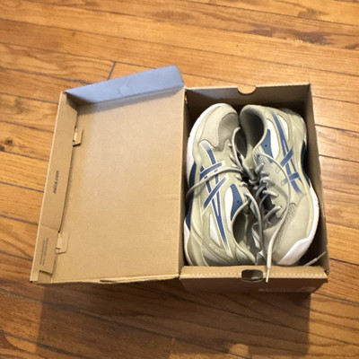 ASICS Gel-Rocket 11 Men's Khaki Winter Sea Low Top Lace-Up Sneakers