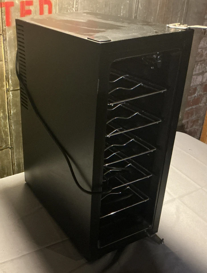 Bodega Haier 12 Botellas Modelo #HVW12ABB - Ver Descripción del Artículo - Salvamento Foto 2 de 4