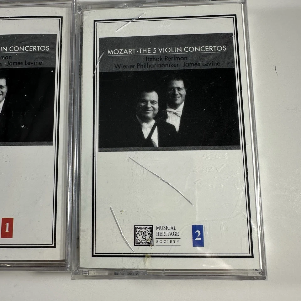 Mozart: Violin Concertos Nos. 1 & 2, Violin No. 2 Itzhak Perlman, James Levine - Image 2 of 4