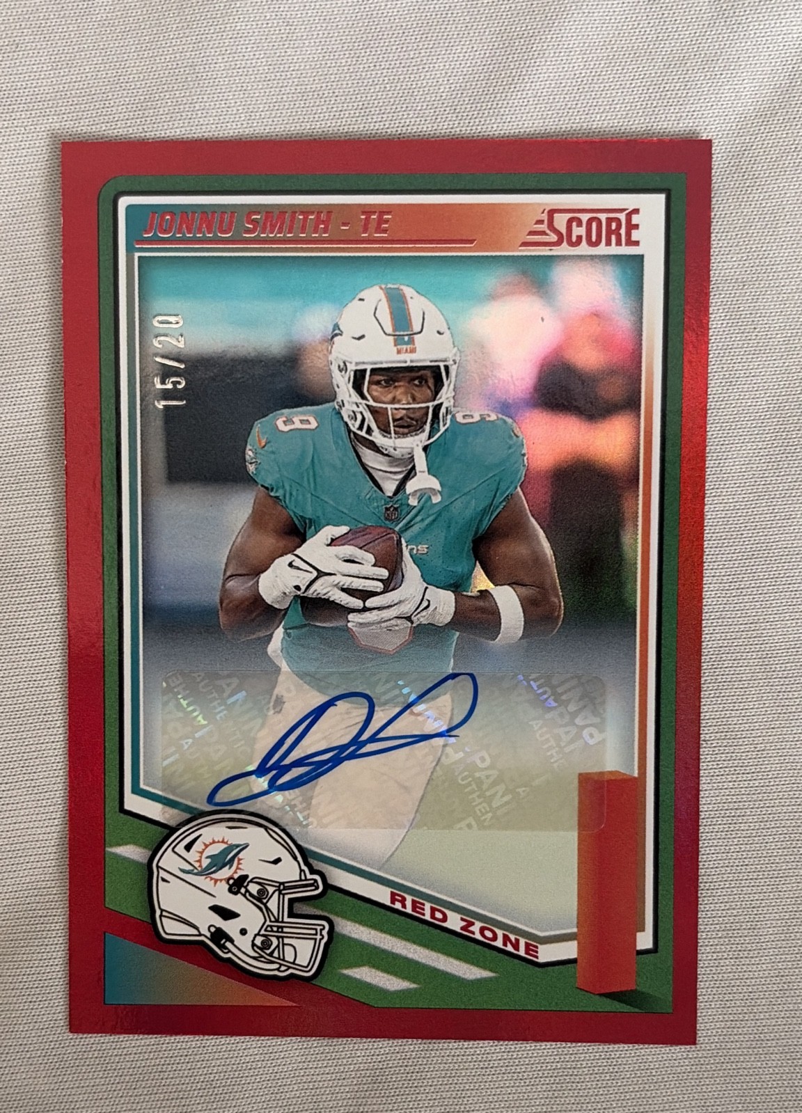 2025 Score - Jonnu Smith #99 Signatures Red Zone 15/20 (AU)