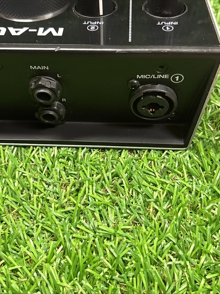 M-Audio M-Track 2X2M C-Series Audio Interface USB-C MIDI - Image 3 of 4