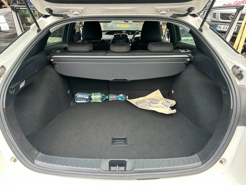 2019-2021 TOYOTA PRIUS 1.8 HYBRID PARTS/ BREAKING / SPARES 1 X NUT (REF:2091) - Picture 11 of 15