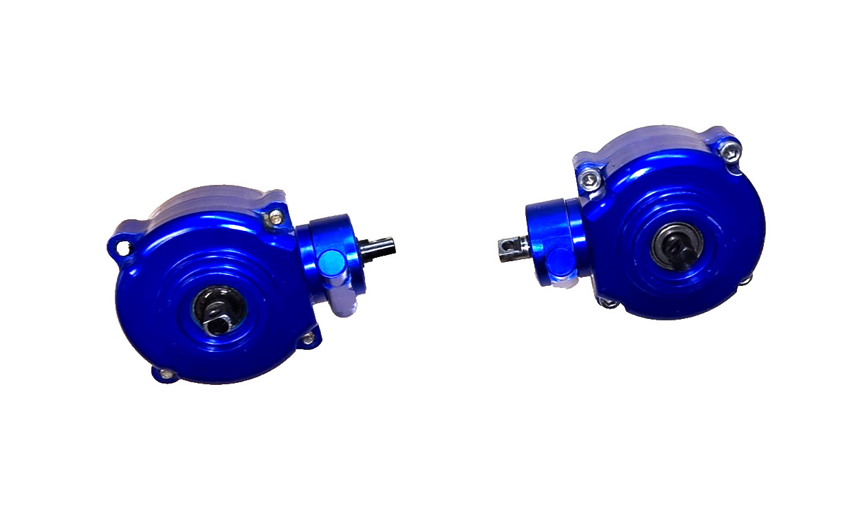 Supermaxx HCR T-Maxx 2.5 E-Maxx 3906 Blue Aluminum Differential Diff Cases RARE