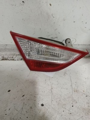 Used Left Tail Light Assembly fits: 2011 Hyundai Sonata VIN C 8th digit lid moun