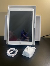 BRABD NEW ipad 8th generation 32gb