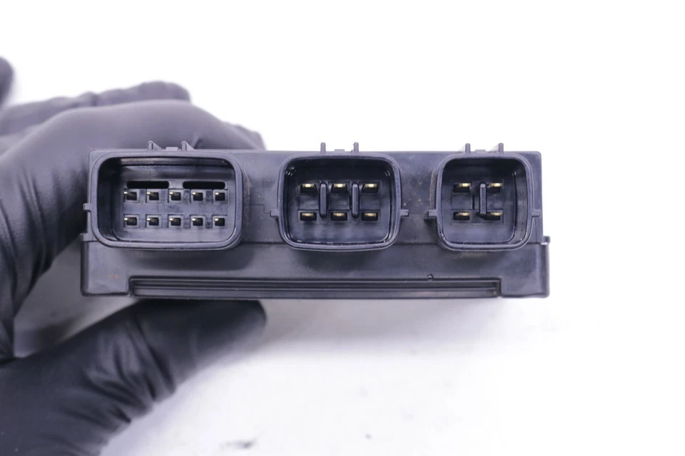 Kawasaki Ninja 300 Ex300 2013 caja de fusibles unión 3900 millas K172 Foto 3 de 3