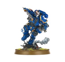 New in Box Primaris Lieutenant in Reiver Armour