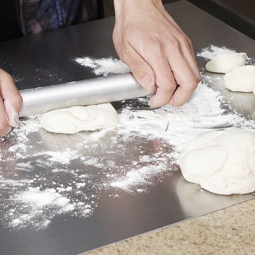 Sleek and Stainless Steel Cutting Board Perfect for Everyday Use - Picture 6 of 24