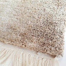 Chunky Hemp Rug with tassles, Hand knotted in Nepal (Small) 94 x 64cm