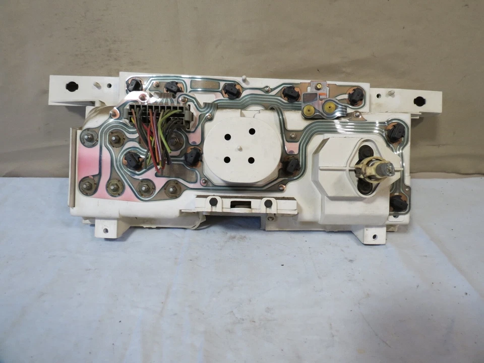 ✅ 80 81 82 83 84 85 86 Ford f250 f350 diésel velocímetro cuadro de instrumentos OEM Foto 3 de 4